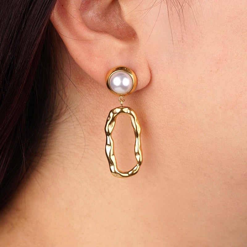 Sunpearl Earrings