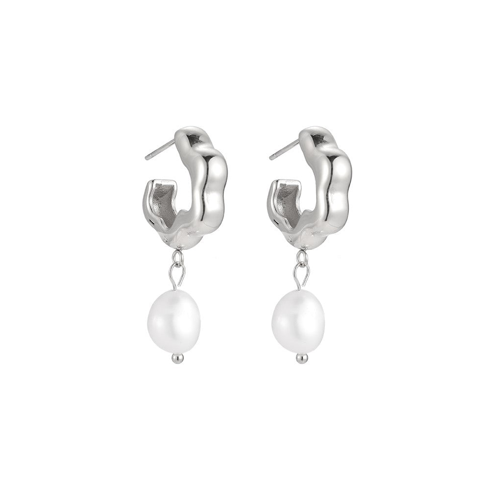 Moonpearl Earrings