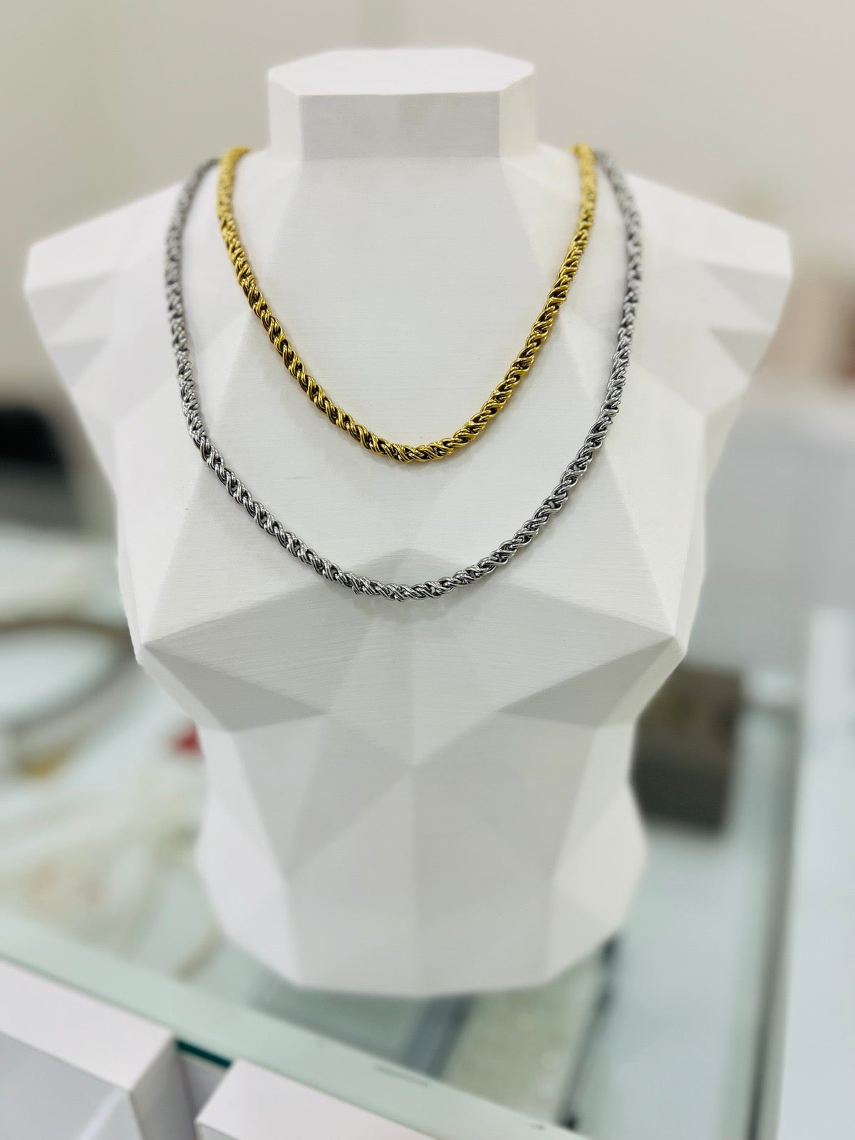Silvi Necklace