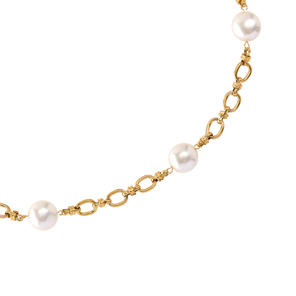 Pearly Necklace