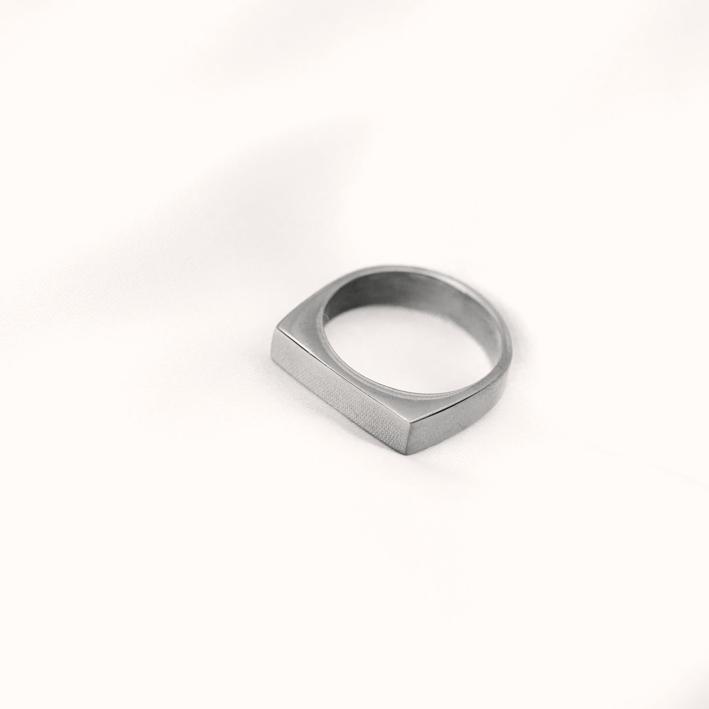 Mentho Ring