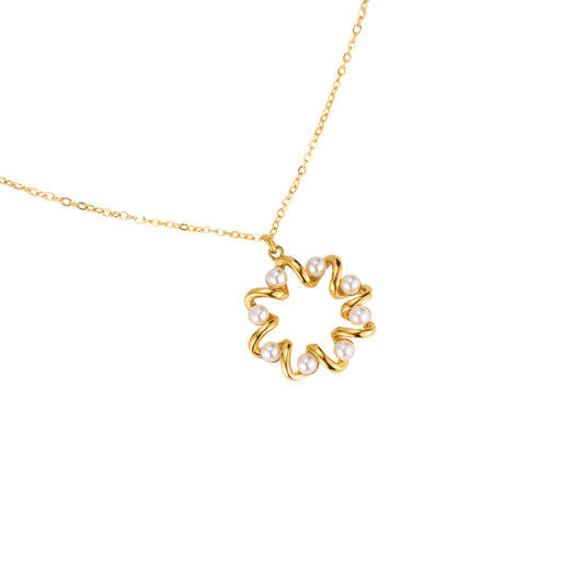 Pearl Necklace