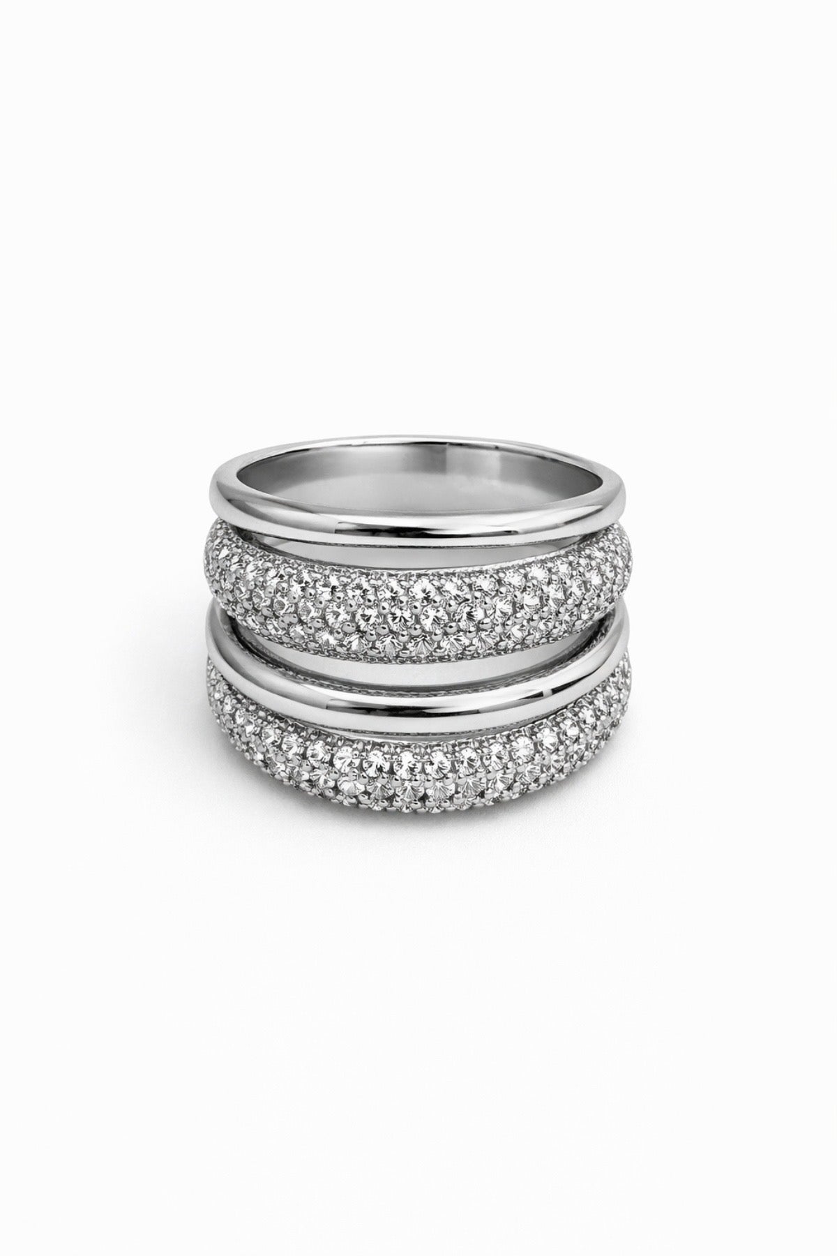 Silvii Ring