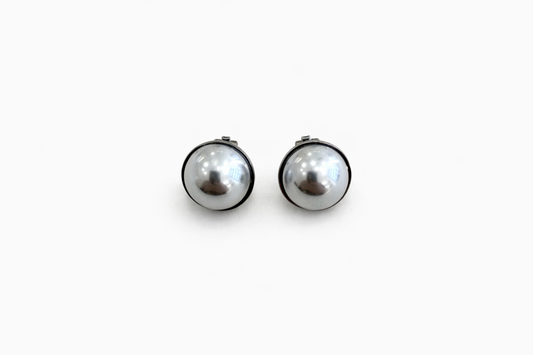 Pearl Clips Earrings