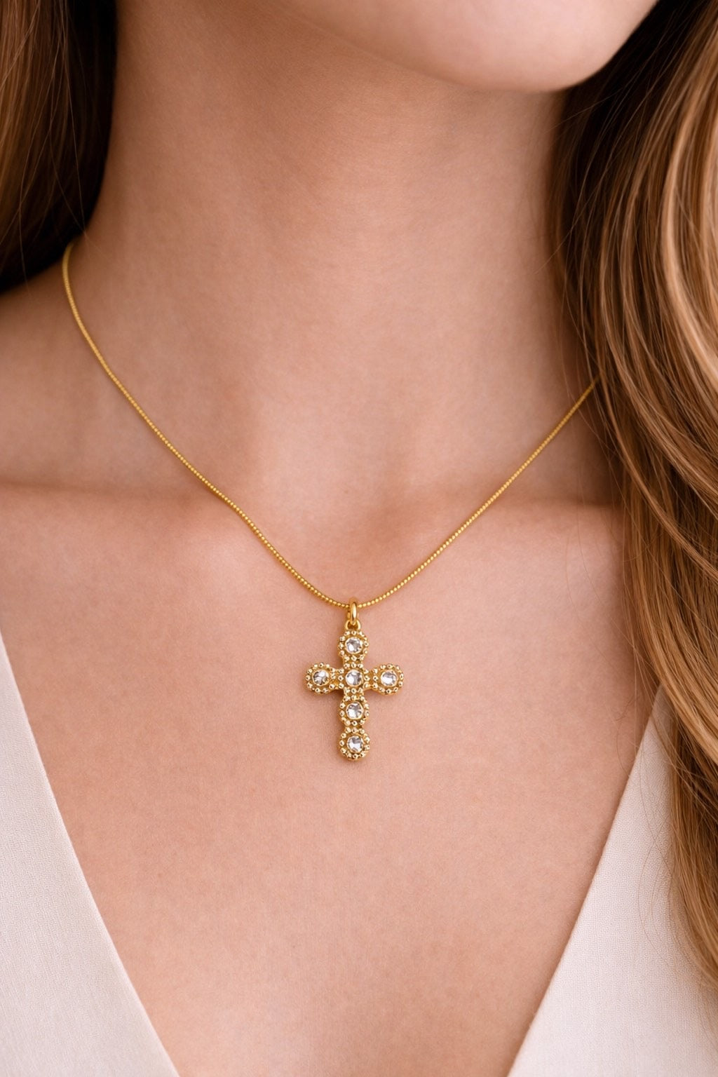 Riviera Cross Small Necklace