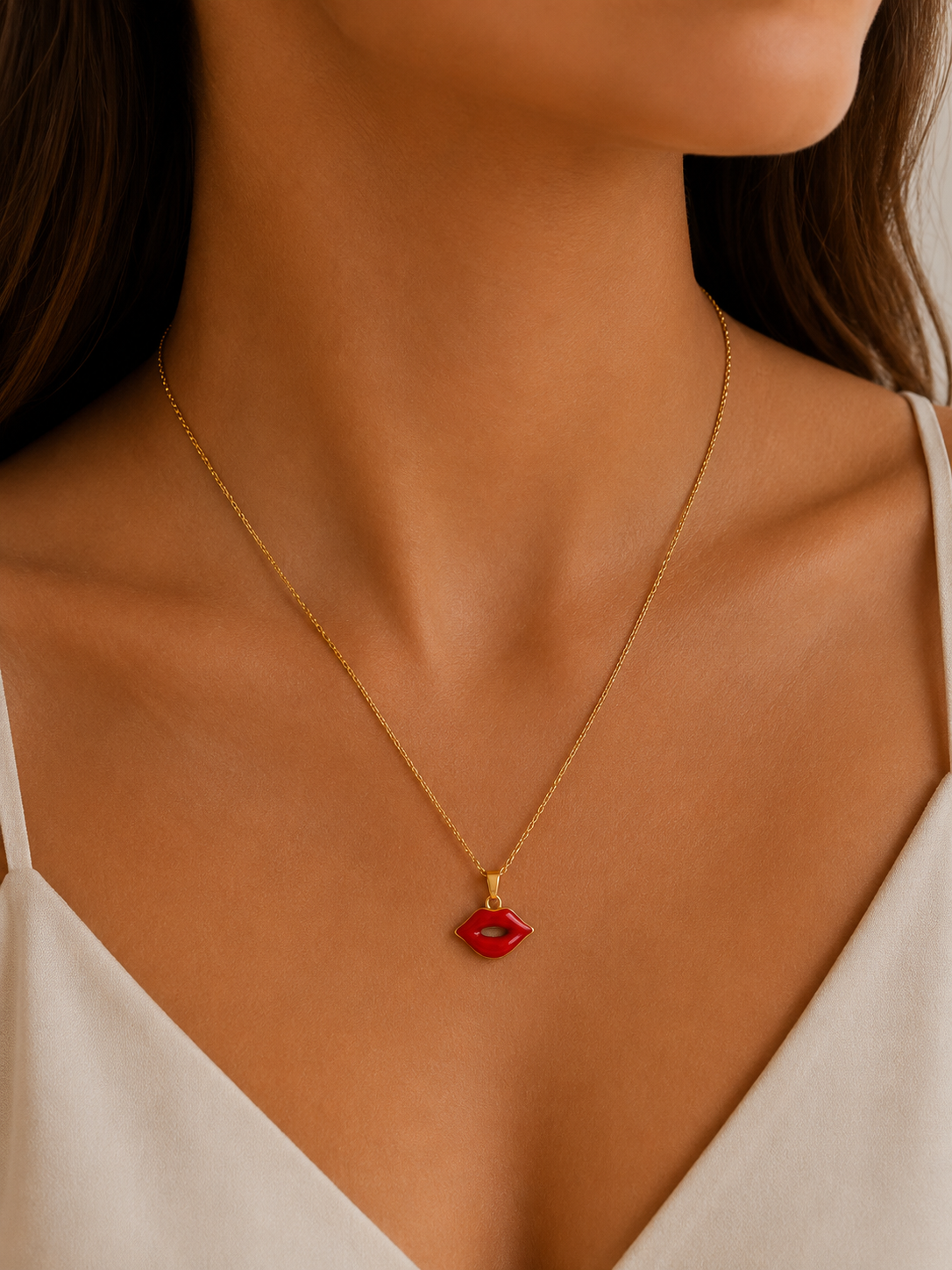 Kiss Necklace