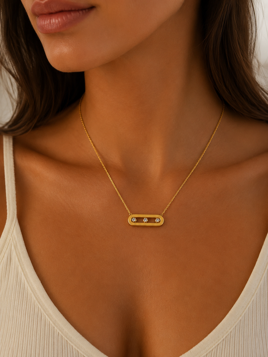 Aniela Three Zircon Necklace
