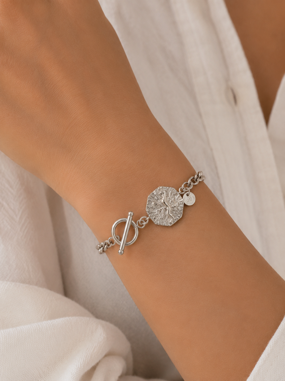 Alphyn Bracelet