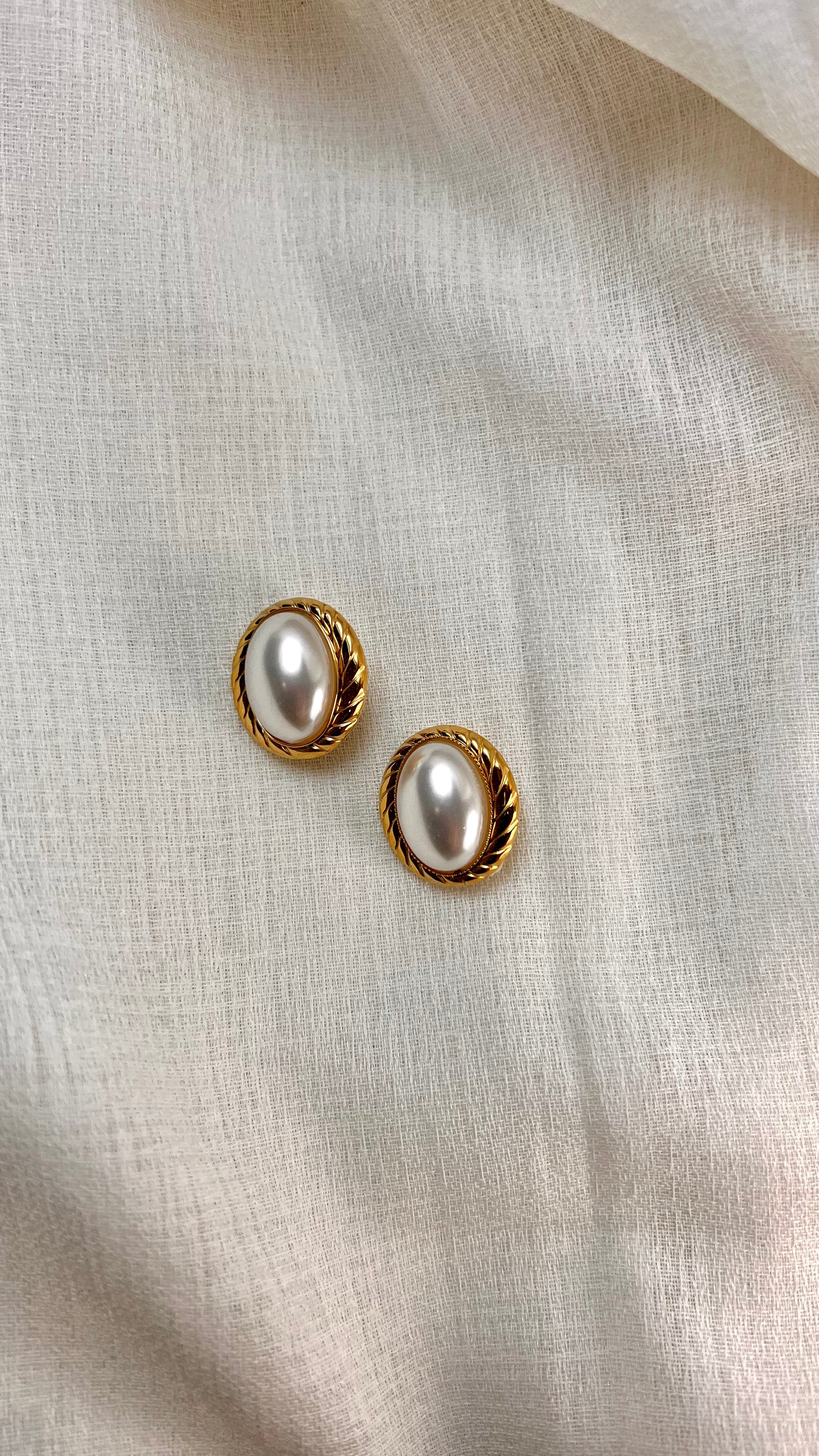 SophiePearl Clip Earrings