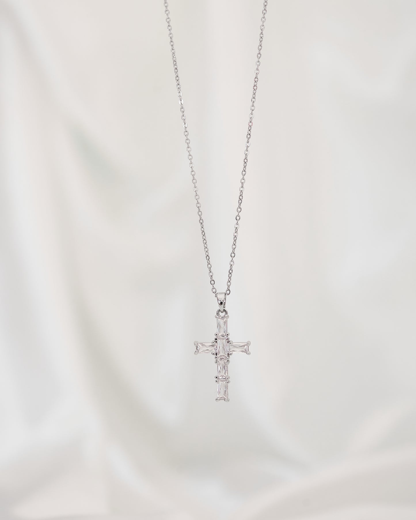 Armonia Cross Necklace